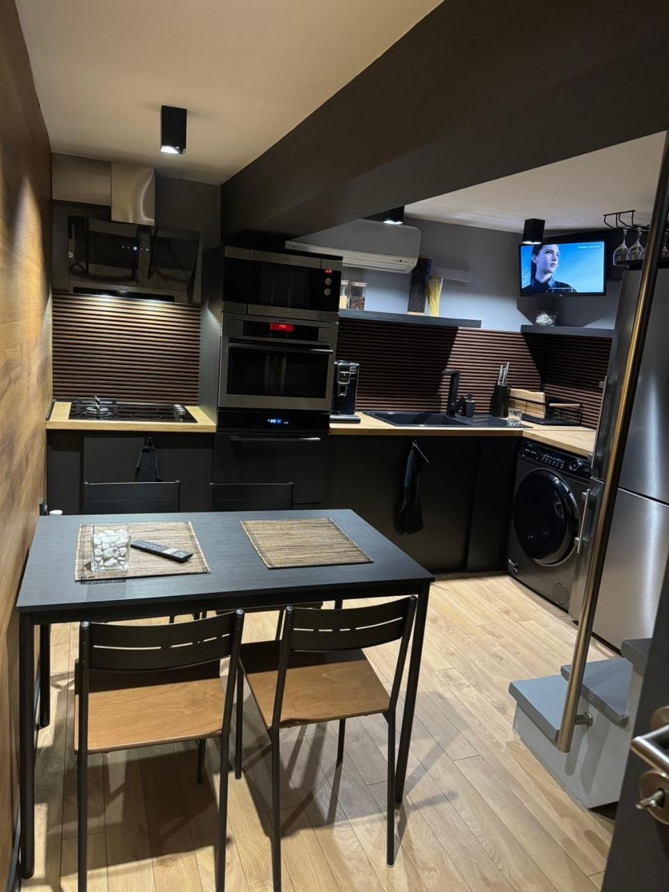 Casa Raffaelo Apartment Бургас Екстериор снимка